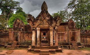 Banteay Srei Temple VIP Tour