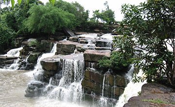 Kbal Chhay waterfall